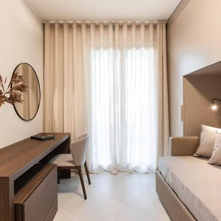 Villa Dorato Luxury Sabrina View