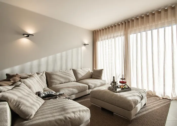 Dorato Townhouse Sabrina By The * Colico