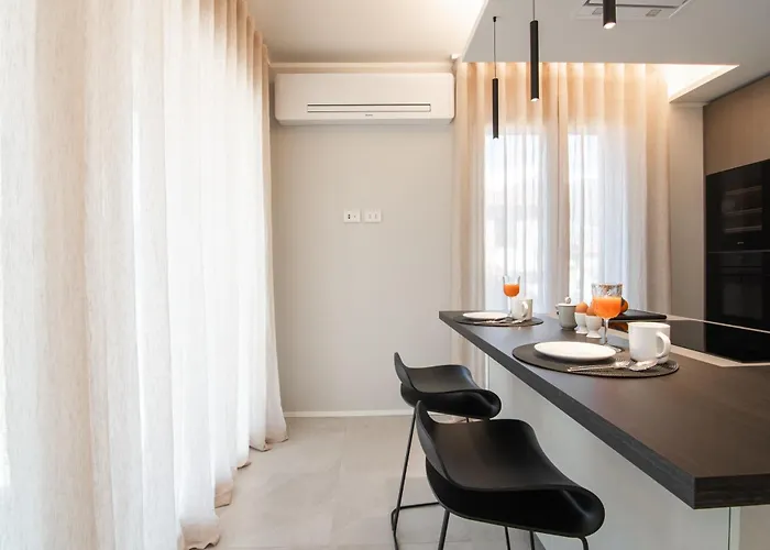 Dorato Townhouse Sabrina By The * Colico