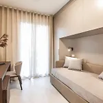 Dorato Townhouse Sabrina By The וילה
