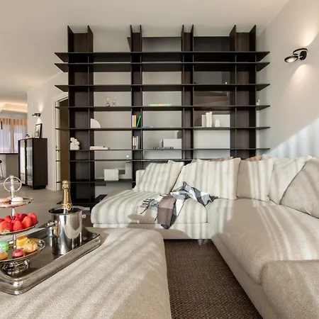 Dorato Townhouse Sabrina By The
