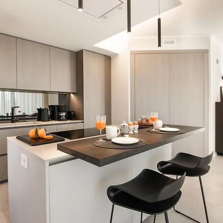 Dorato Luxury Sabrina View Villa *