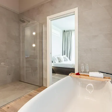 Dorato Townhouse Sabrina By The *