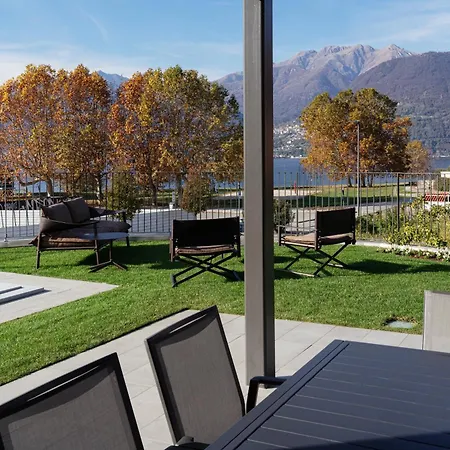 Lago Dorato Townhouse Sabrina By The Como Lake קוליקו