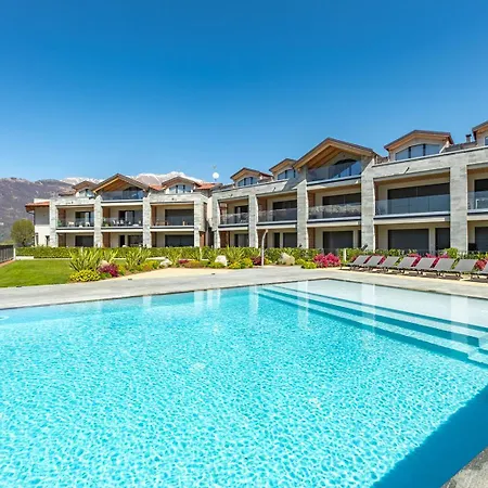 וילה Lago Dorato Townhouse Sabrina By The Como Lake קוליקו