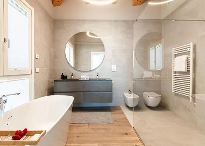 וילה Lago Dorato Townhouse Sabrina By The Como Lake *