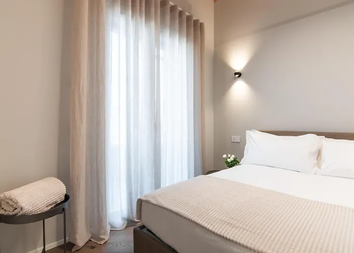 Lago Dorato Townhouse Sabrina By The Como Lake וילה קוליקו