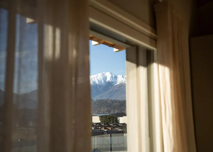 וילה Lago Dorato Townhouse Sabrina By The Como Lake *