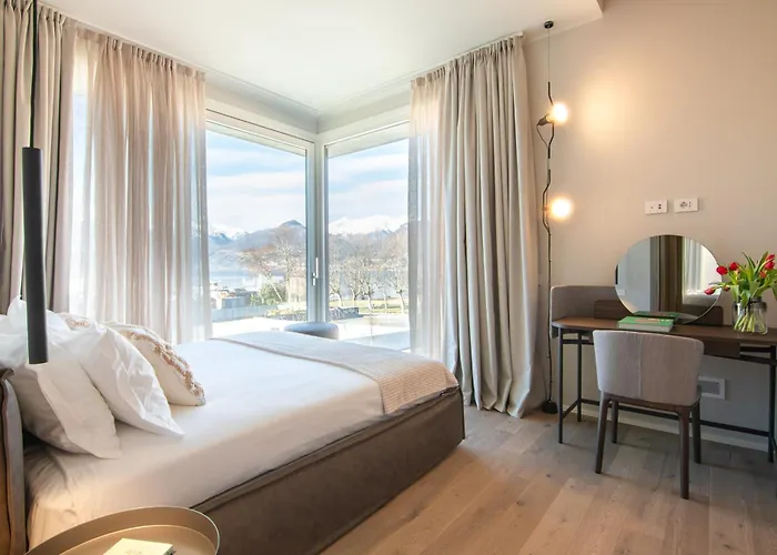 Lago Dorato Townhouse Sabrina By The Como Lake קוליקו