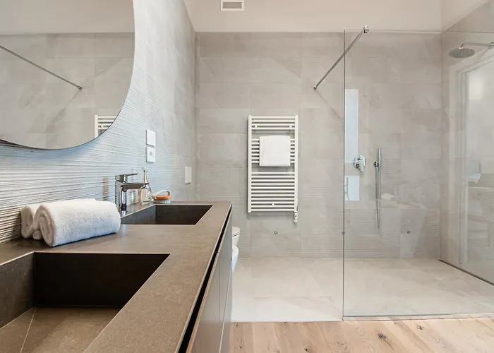 Lago Dorato Townhouse Sabrina By The Como Lake קוליקו