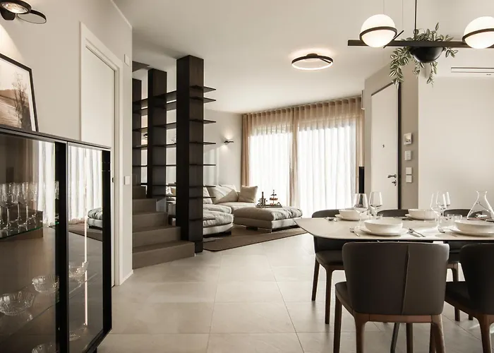 וילה Lago Dorato Townhouse Sabrina By The Como Lake קוליקו