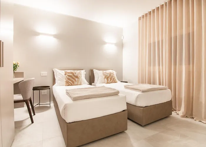 Dorato Townhouse Sabrina By The *