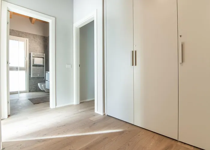 Lago Dorato Townhouse Sabrina By The Como Lake וילה *