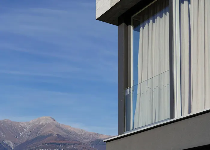 Dorato Townhouse Sabrina By The Villa Colico