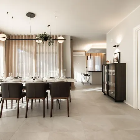 Dorato Luxury Sabrina View Villa