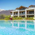Dorato Townhouse Sabrina By The * Colico