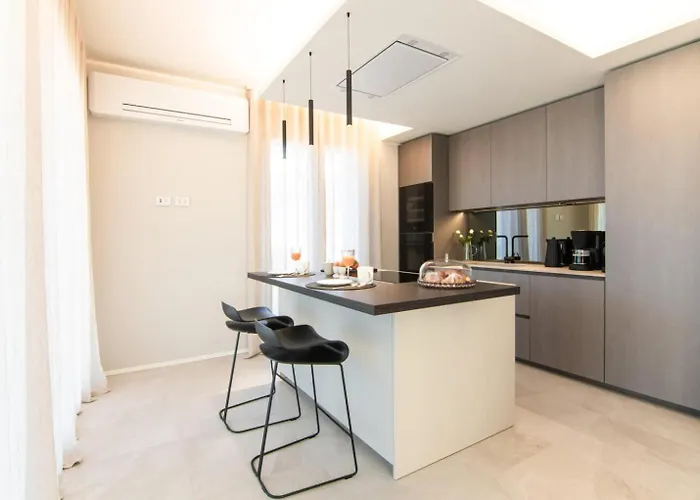 Dorato Townhouse Sabrina By The * 科利科