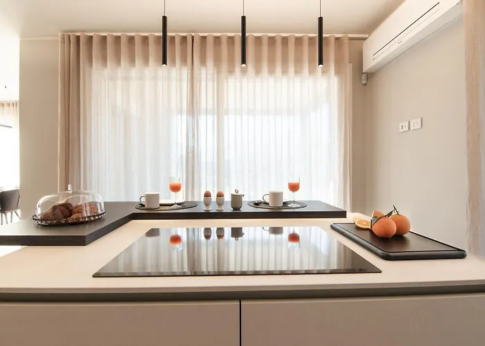 别墅 Dorato Townhouse Sabrina By The *